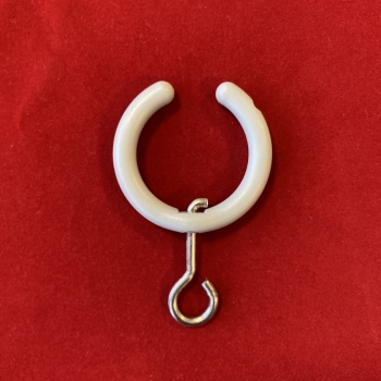 Vorhangring mit drehbarem Haken