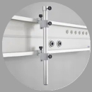 Teleskophalter für Geräteschiene, mit Doppelklaue